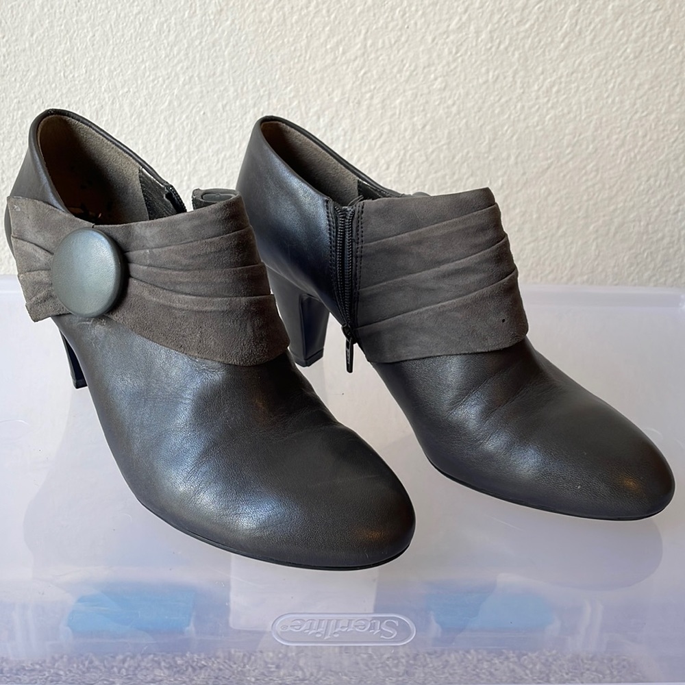 Naturalizer Grey Booties